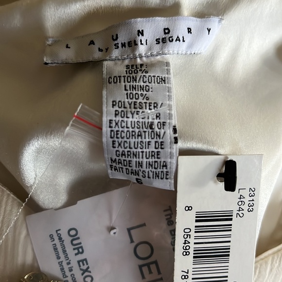 NWT- Laundry by Shelli Segal- White dress with gold sequins. Make me a offer. - Picture 6 of 10